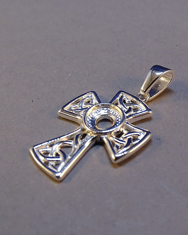 Silver Unset Cross For 6mm Cabochon