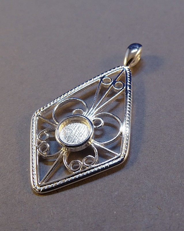 Filigree Pendant Setting For 5MM Gemstone Cabochon