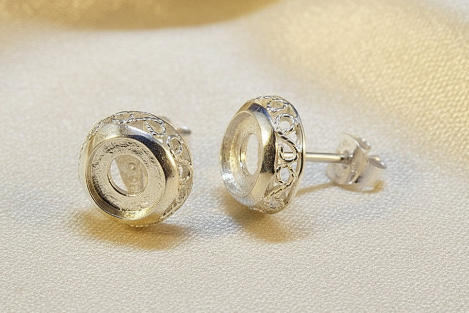 Domed Ear Stud Setting To Fit 6mm Stone