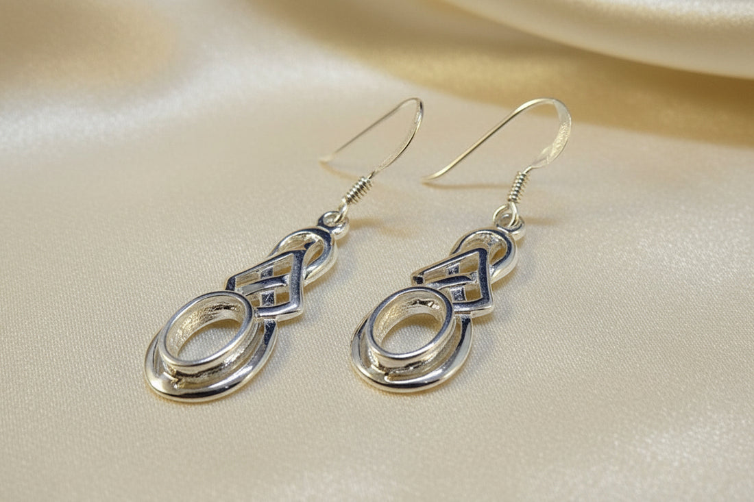 Celtic Silver Drop Fitting For 7x5 Cabochon